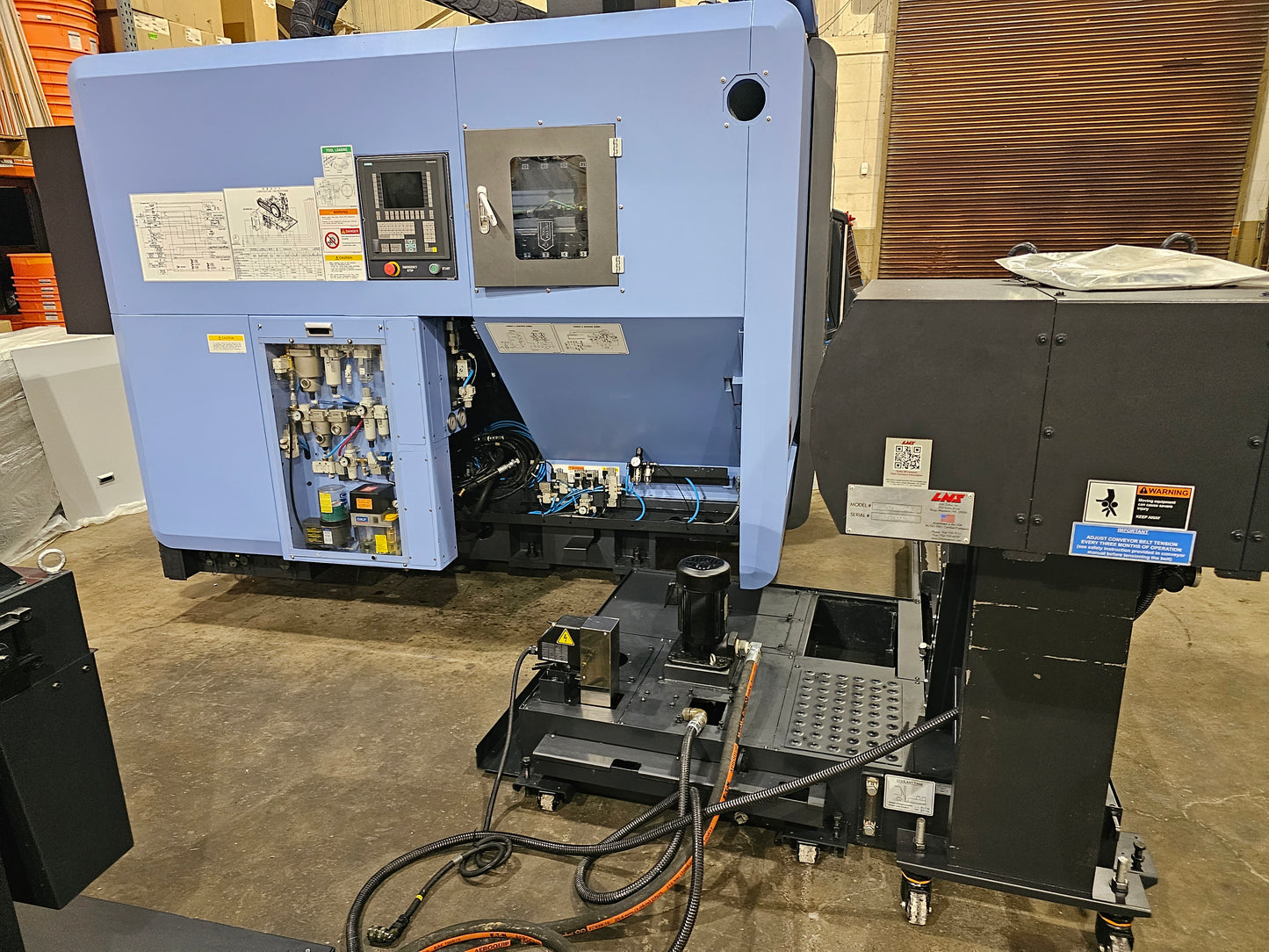 Doosan DVF 5000 - 5th Axis Vertical Machining Center - 2020 (694 Hours)