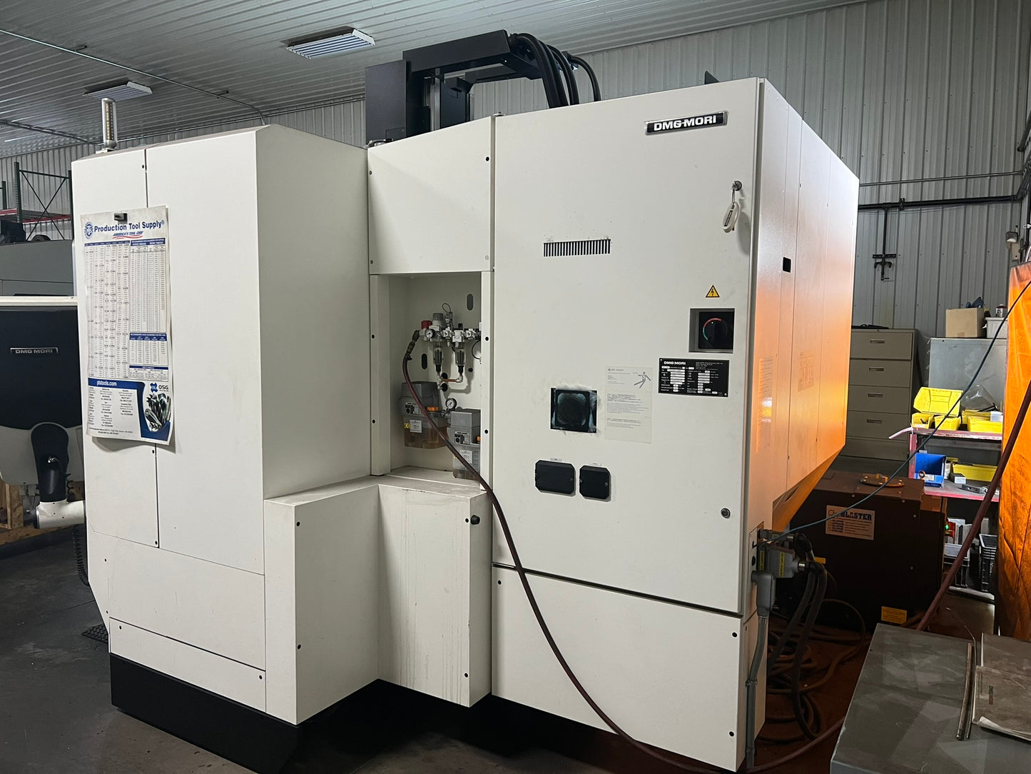 2018 DMG Mori - CMX 1100 V