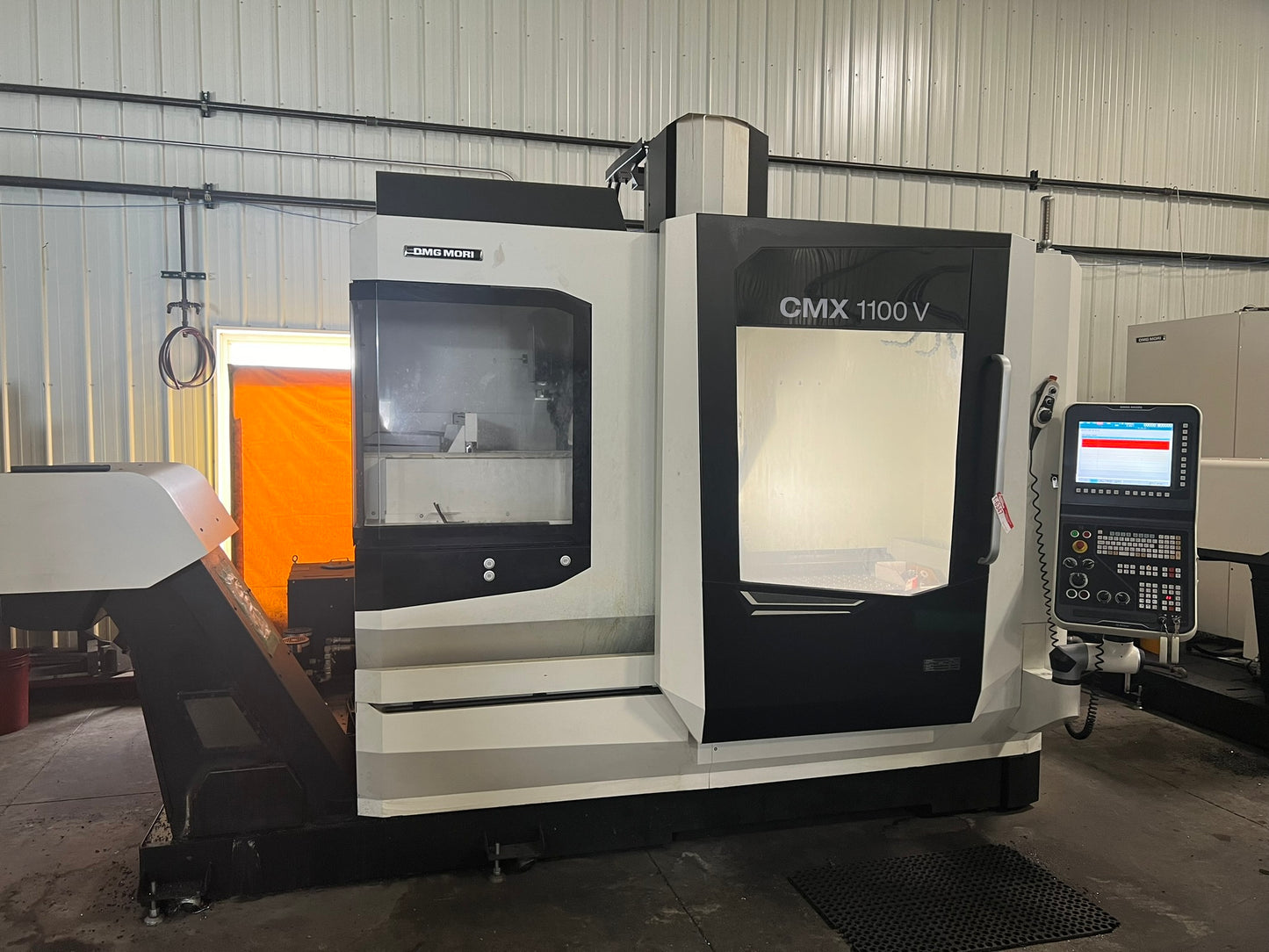 2018 DMG Mori - CMX 1100 V