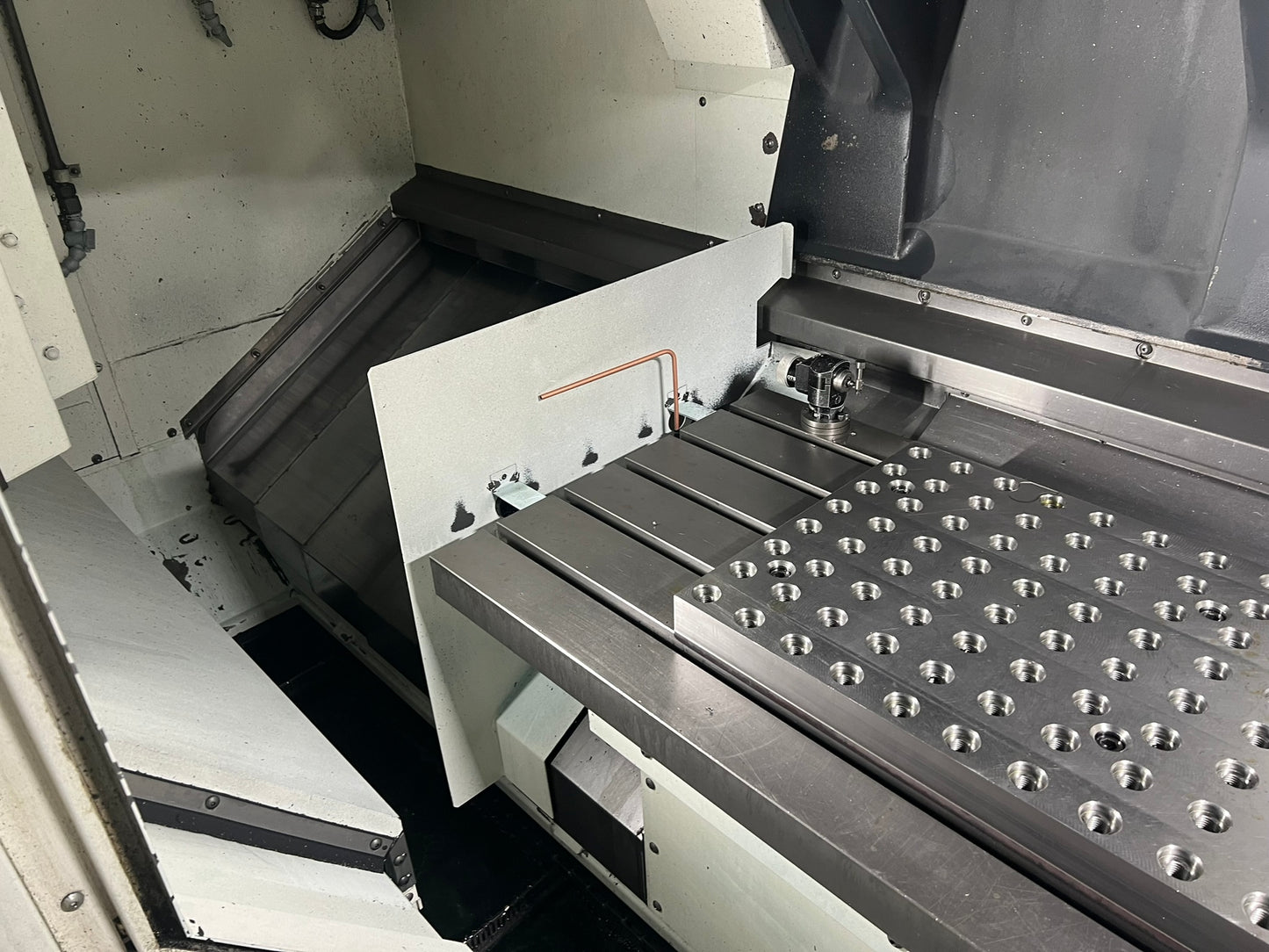 2018 DMG Mori - CMX 1100 V