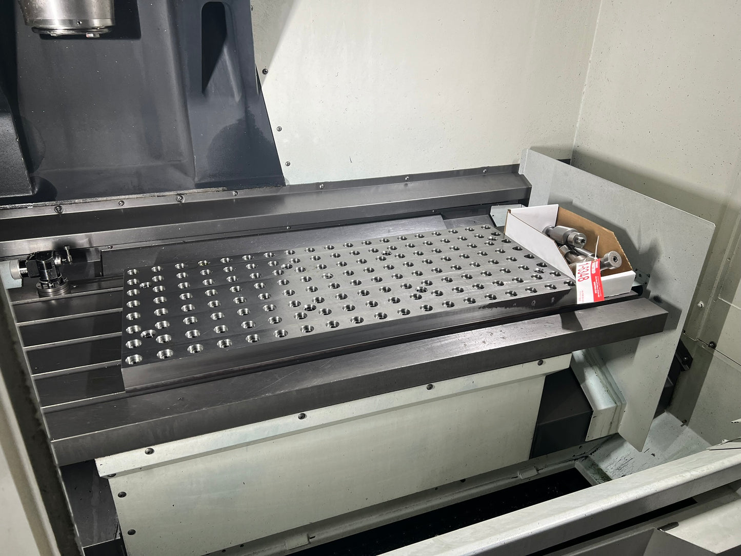 2018 DMG Mori - CMX 1100 V