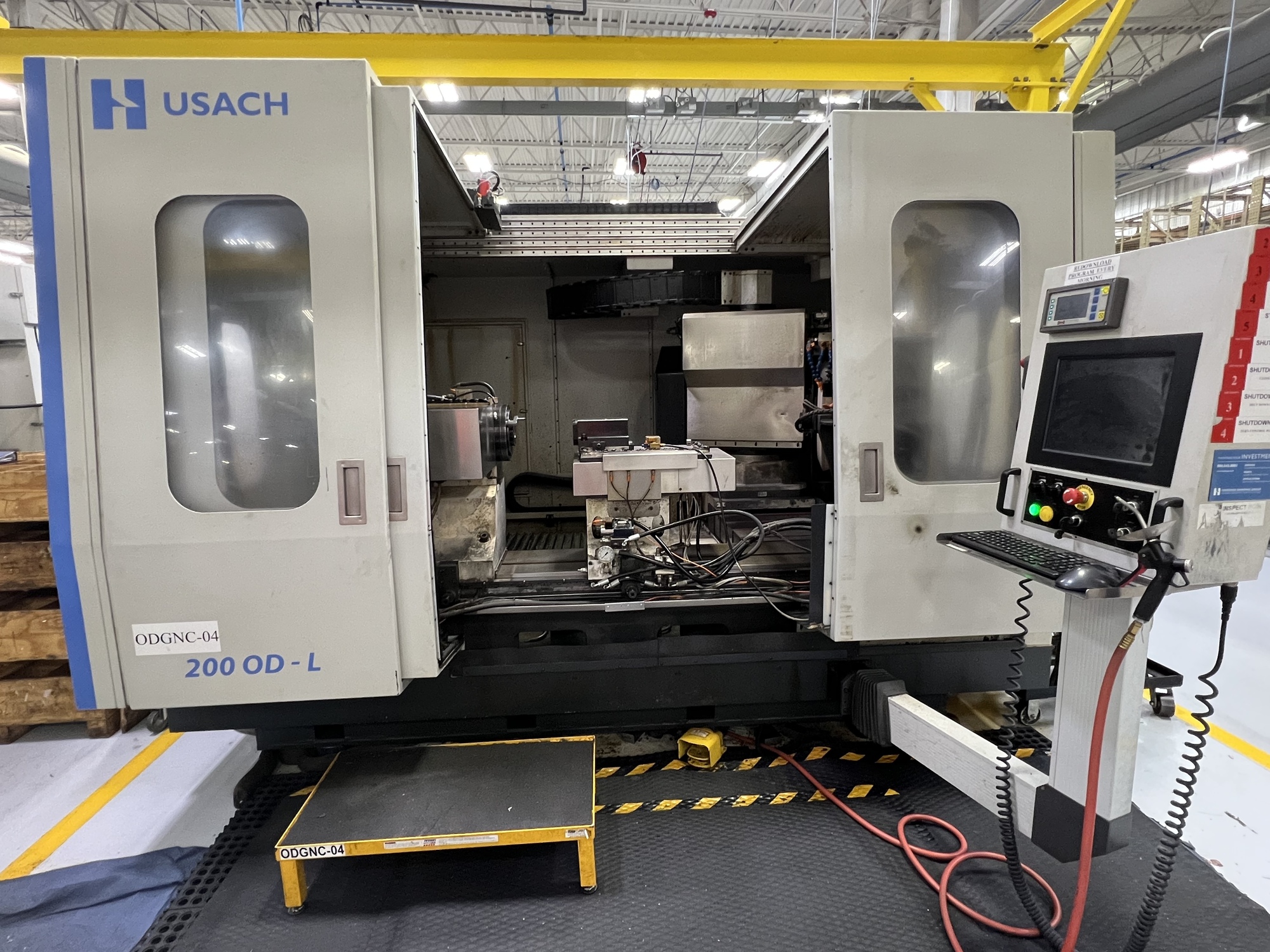 2015 USACH 200 OD-L CNC OD Grinder | Tartan American Machinery Corp.