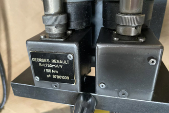Georges Renault 5200 Twin Controller Twin 5200 Controller and Chicago Pneumatic Motor and Torque Tools | Tartan American Machinery Corp. (10)